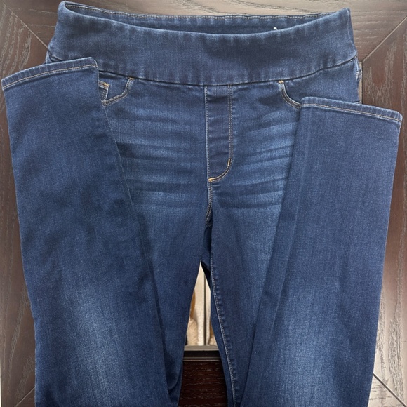 **CHICO'S* Dark Wash Jeggings Size 0.5 (6) - Picture 3 of 7